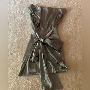 RNWY Classy Off The Shoulder Satin Teal Mini Dress Size‎ Small